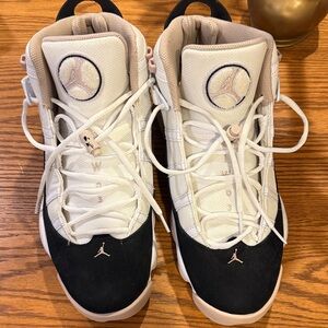 Nike Air Jordan Men's Athletic Shoes in Black and Cream